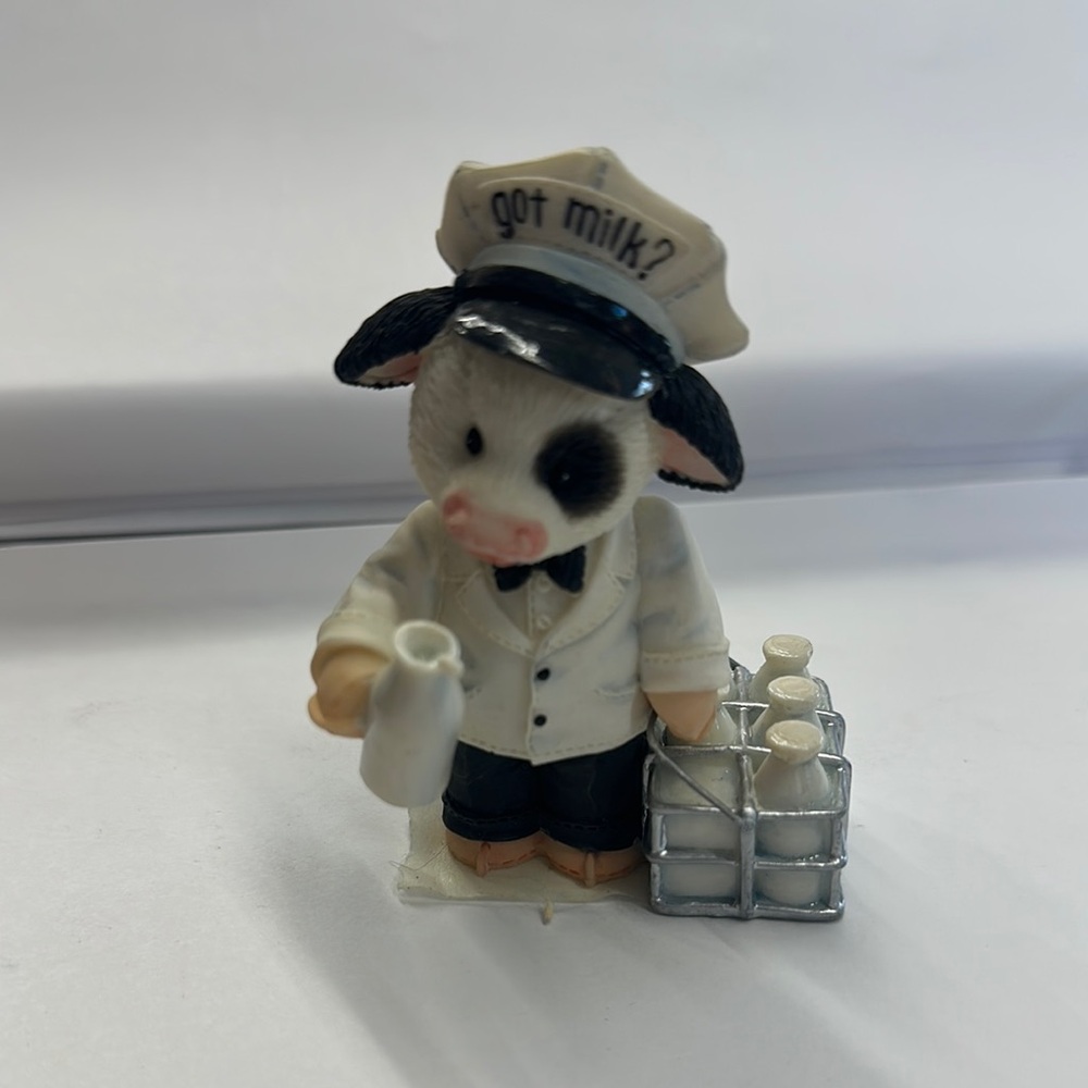 Adorable Cow Figurine with Milk Crate